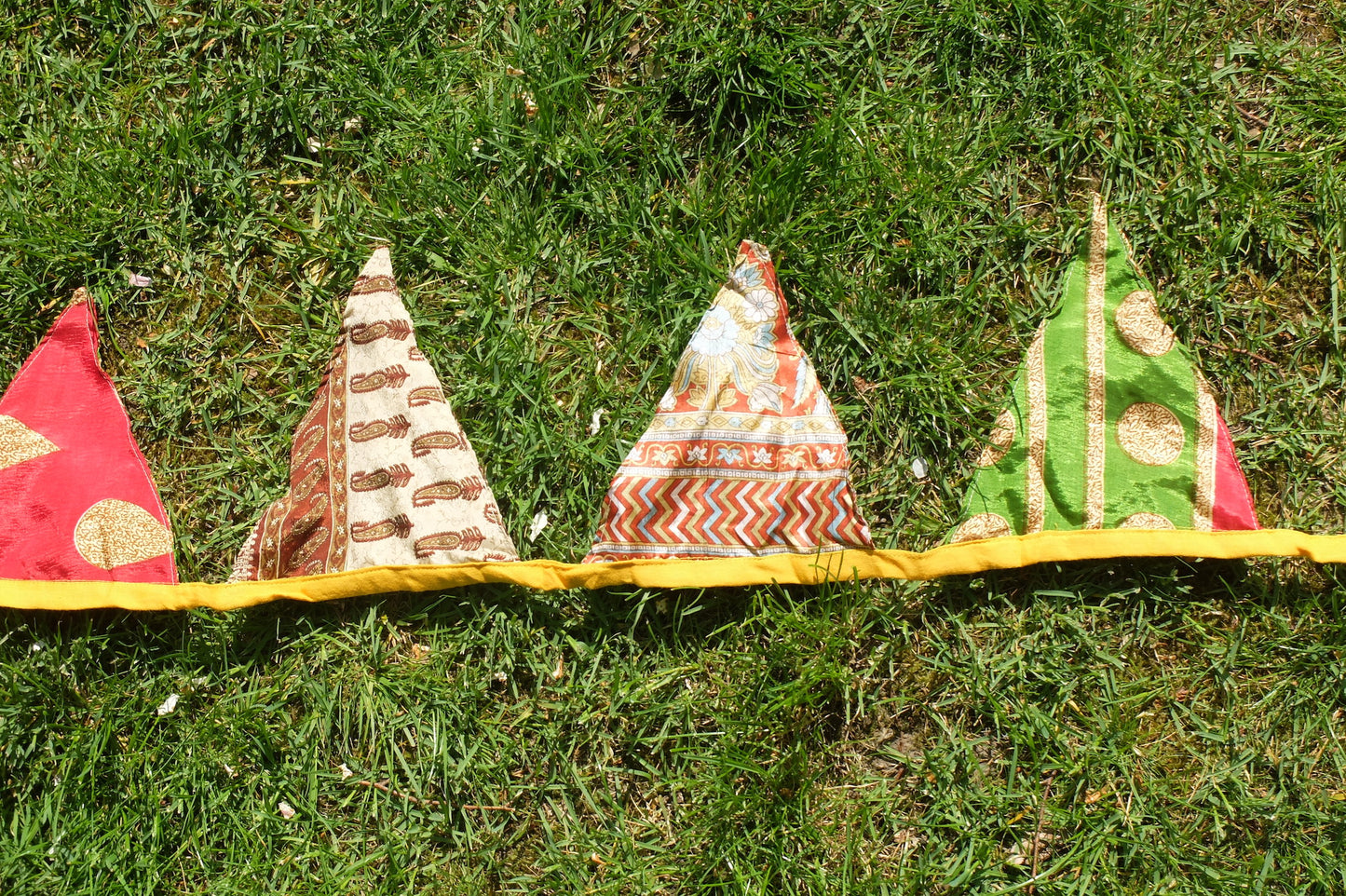 Vibrant Flags Garland