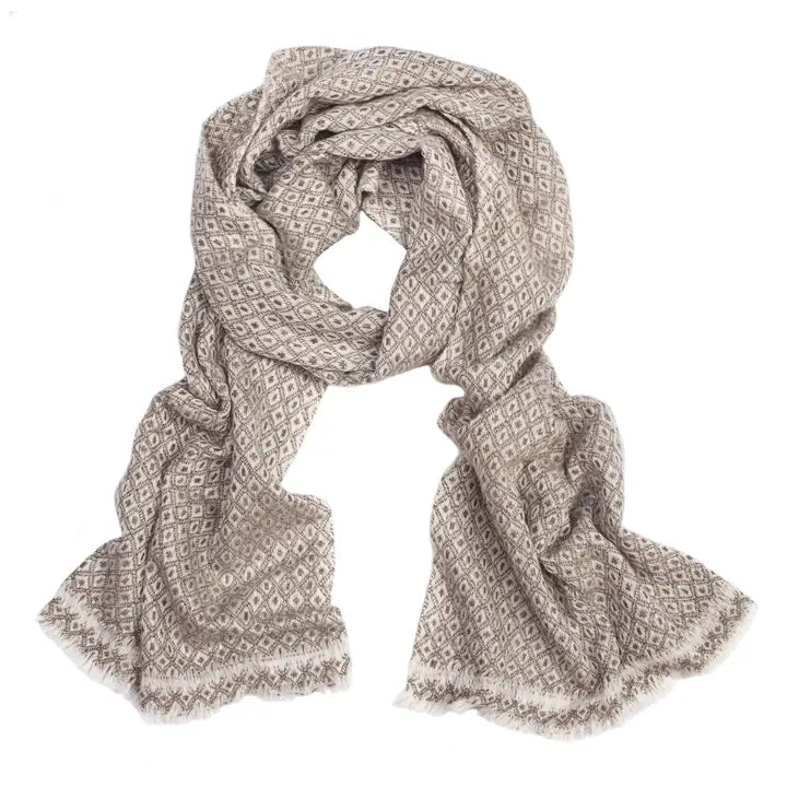 Small Pattern Wool Scarf