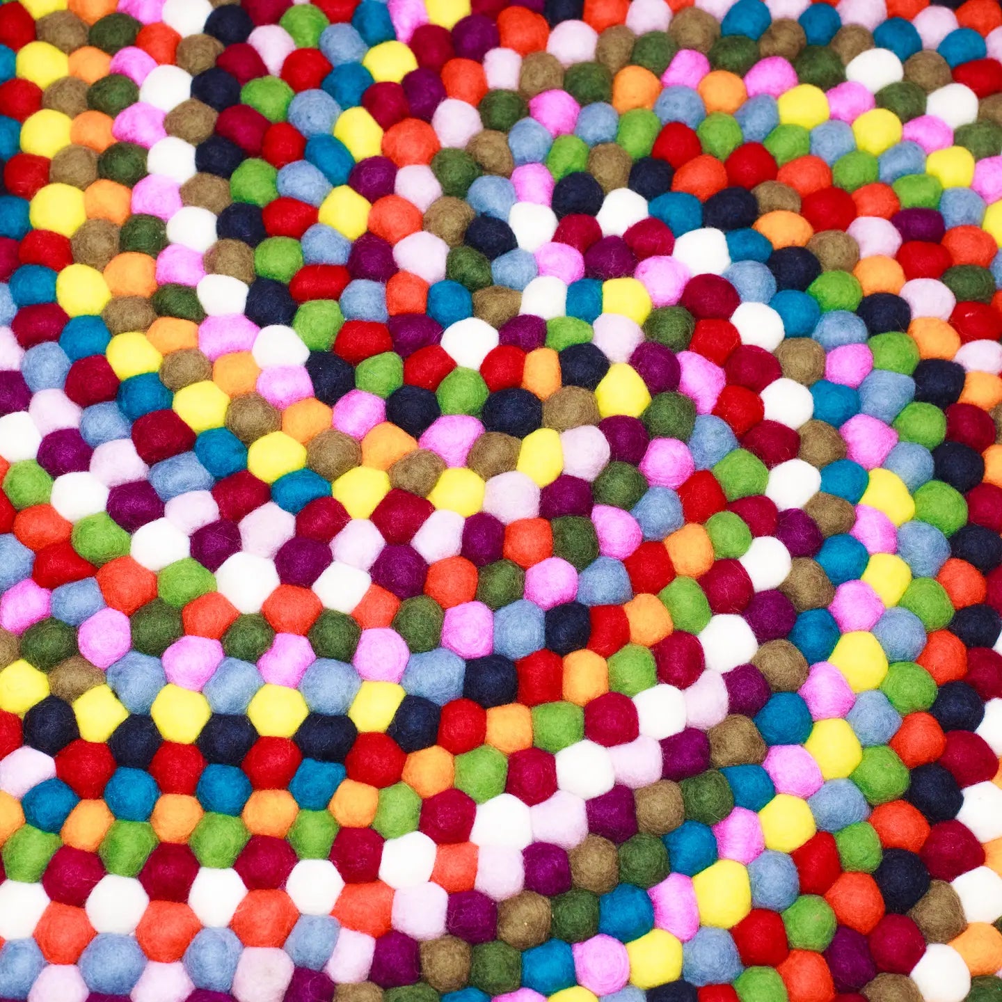 Felt Round Balls Spirale Mat Rug