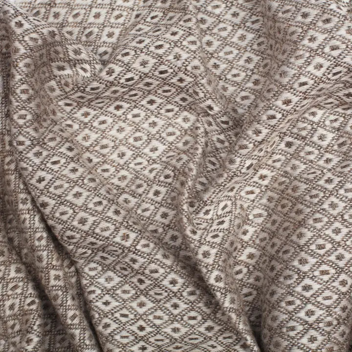 Small Pattern Wool Scarf