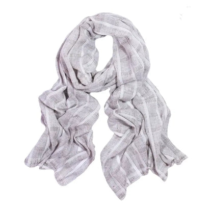 Light Pattern Wool Scarf