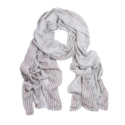 Light Pattern Wool Scarf